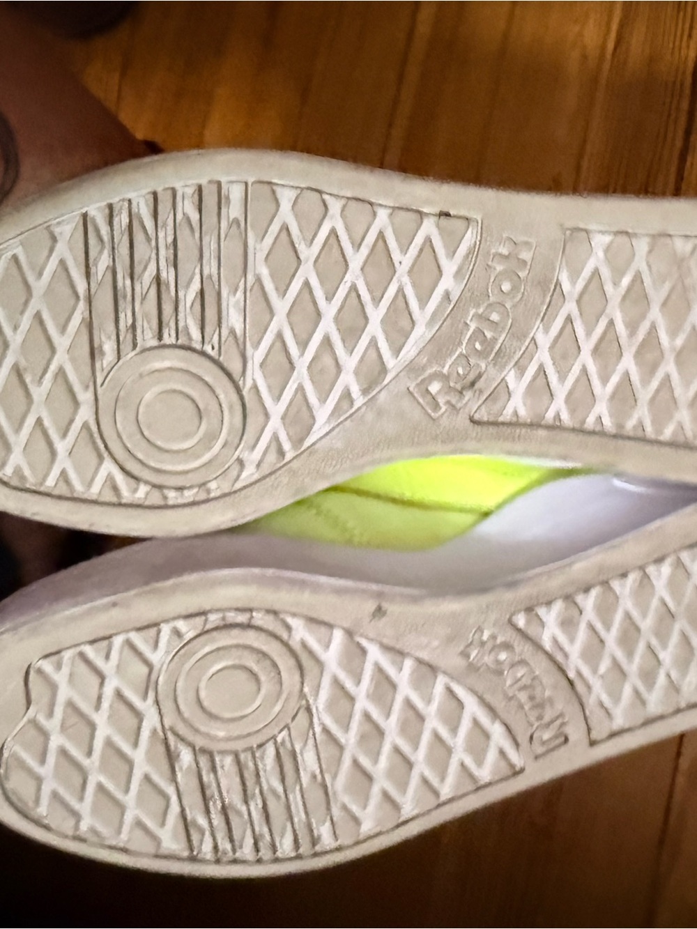 Reebok Yellow Sneakers with Pink Laces - Picture 5 of 5